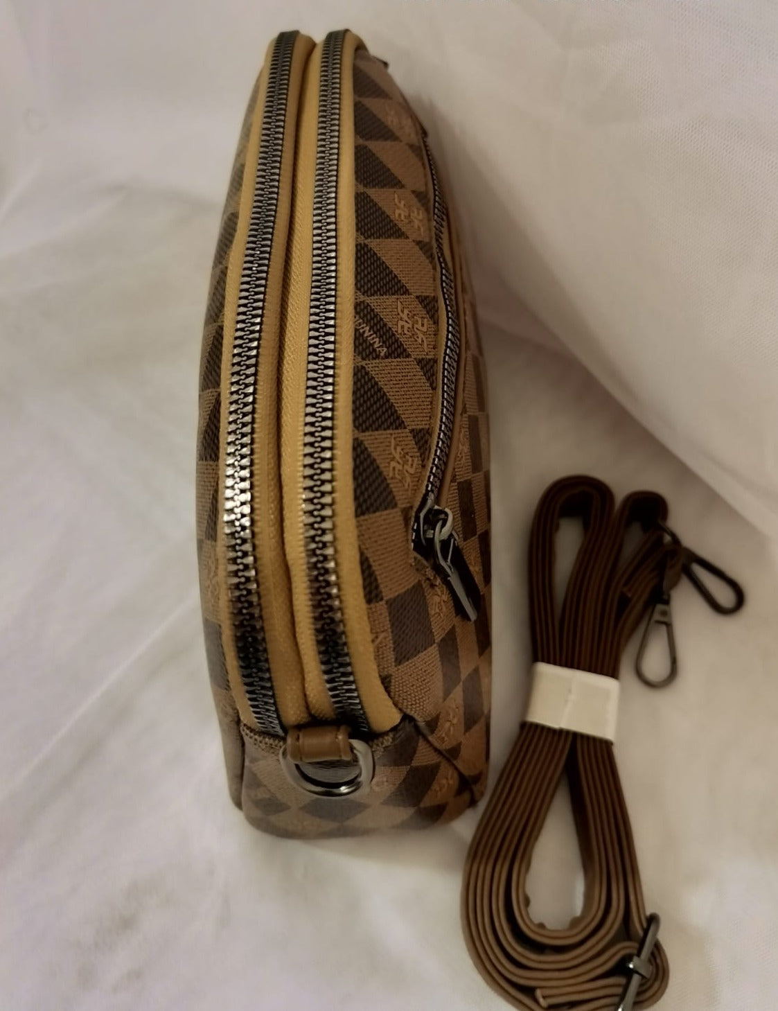 Rust brown handbag for women with checkered pattern and detachable strap