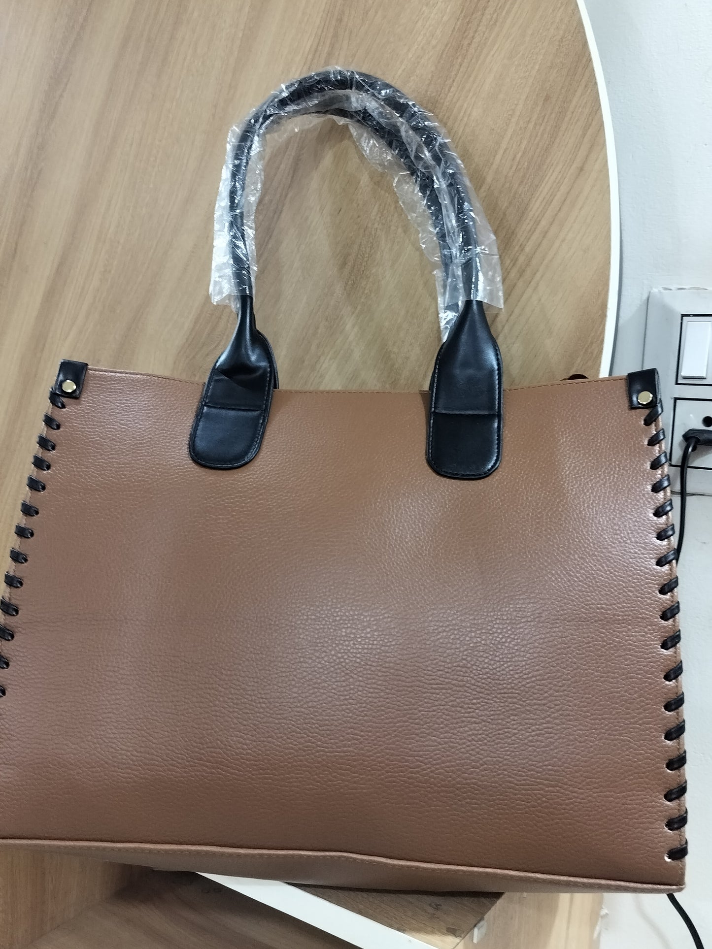 Wincham Fashion House handmade leather laptop tote in brown with black handles