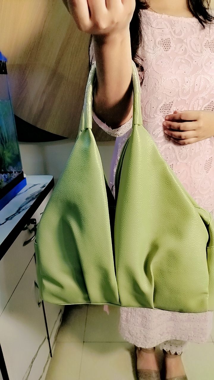 Wincham Fashion House women's tote shoulder bag olive green with soft textured material