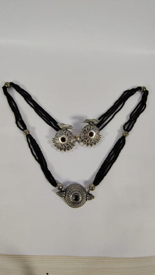 Handicraft Alloy Silver Pendant Set with Earrings