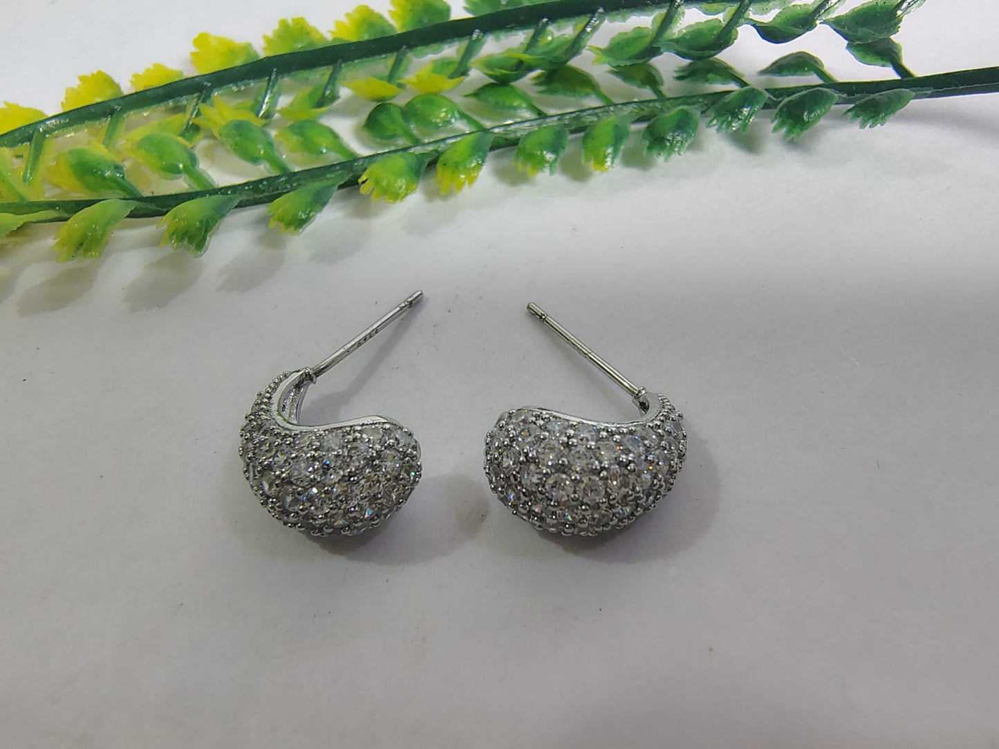 Elegant Wincham Fashion House Hoop AD earrings in gold plated with sparkling design